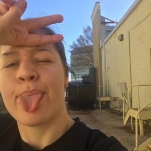 Meet your Posher, Natalie